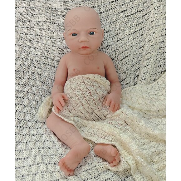 45cm Drink-Wet System Reborn Baby Boy Real Baby Weight 6.6lbs Full Silicone Doll - Picture 6 of 10